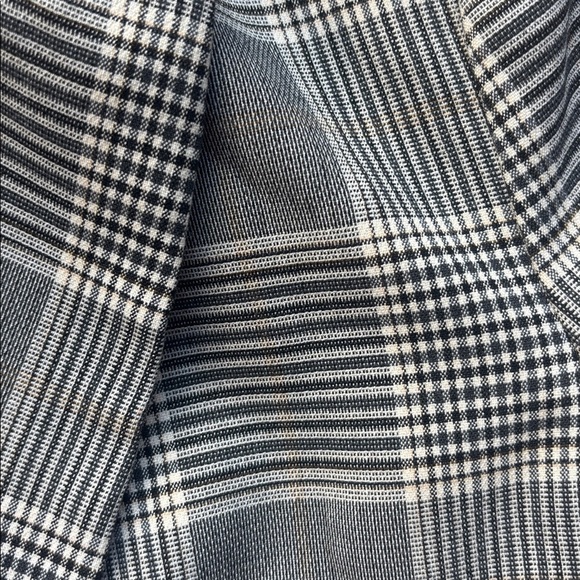 H&M size 10 women’s blazer - Picture 9 of 10